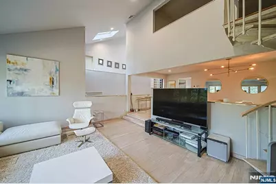 570 Grandview Terrace, Leonia, NJ 07605 - Photo 8