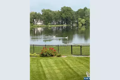 237 Woodfield Road, Washington Township, NJ 07676 - Photo 8