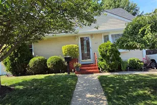 147 Merritt Ave, Bergenfield, NJ 07621 - Photo 2