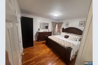 147 Merritt Avenue, Bergenfield, NJ 07621 - Photo 30