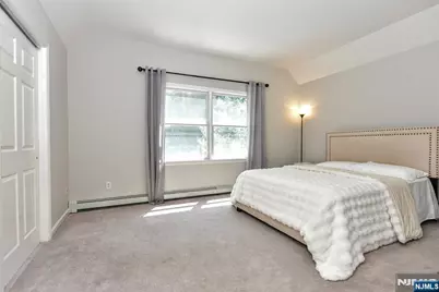 2 Concord Court, Mahwah, NJ 07430 - Photo 28
