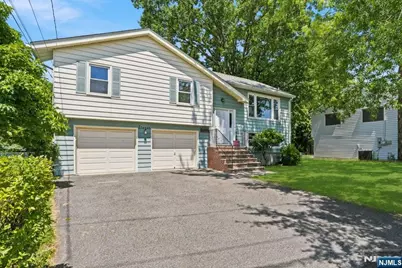 11 Ray Avenue, Leonia, NJ 07605 - Photo 30