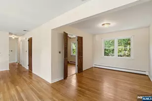 11 Ray Ave, Leonia, NJ 07605 - Photo 6