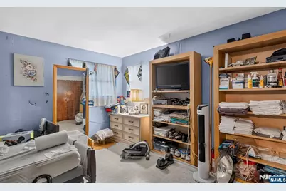 214 Berdan Avenue, Wayne, NJ 07470 - Photo 14