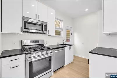 7315 Hudson Avenue, North Bergen, NJ 07047 - Photo 8