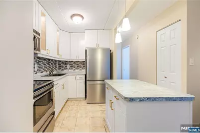 250 Gorge Road 29E #29E, Cliffside Park, NJ 07010 - Photo 1