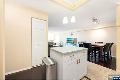 250 Gorge Road 29E #29E, Cliffside Park, NJ 07010 - Photo 6