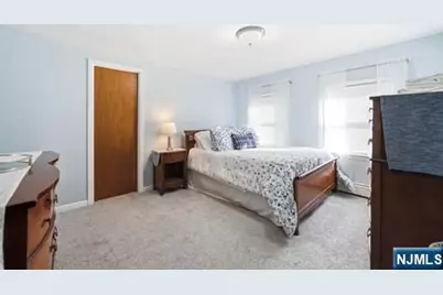 309 Erie Avenue, Midland Park, NJ 07432 - Photo 28