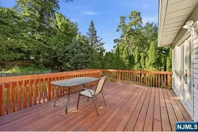 309 Erie Avenue, Midland Park, NJ 07432 - Photo 40