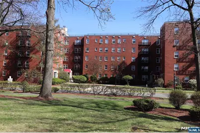 2330 Linwood Avenue 3D #3D, Fort Lee, NJ 07024 - Photo 14