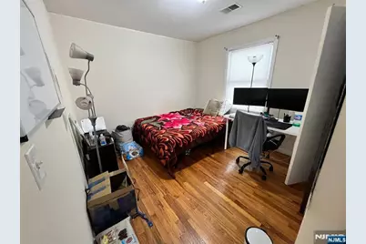 38 Vroom Street, Jersey City, NJ 07306 - Photo 24