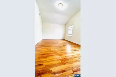 38 Vroom Street, Jersey City, NJ 07306 - Photo 18
