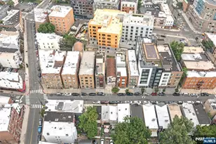 38 Vroom St, Jersey City, NJ 07306 - Photo 10