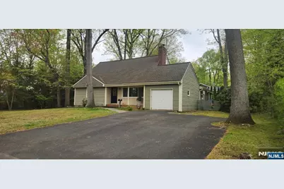 45 Campbell Avenue, Woodcliff Lake, NJ 07677 - Photo 22