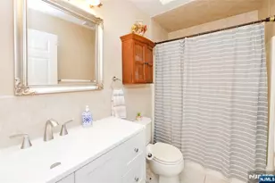 120 Corabelle Ave, Lodi, NJ 07644 - Photo 16