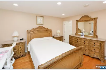 120 Corabelle Avenue, Lodi, NJ 07644 - Photo 20