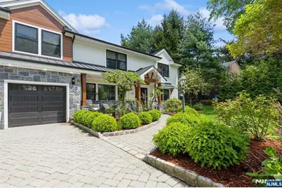 107 Hudson Avenue, Tenafly, NJ 07670 - Photo 4