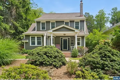 17 River Road, Harrington Park, NJ 07640 - Photo 2