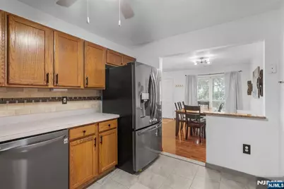 1143 Stafford Street, Mahwah, NJ 07430 - Photo 14