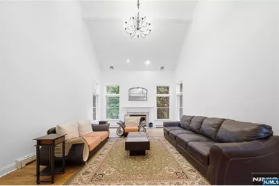 1 Concord Court, Mahwah, NJ 07430 - Photo 18