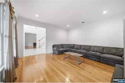 1 Concord Court, Mahwah, NJ 07430 - Photo 10