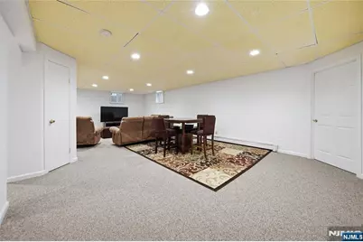 1 Concord Court, Mahwah, NJ 07430 - Photo 38