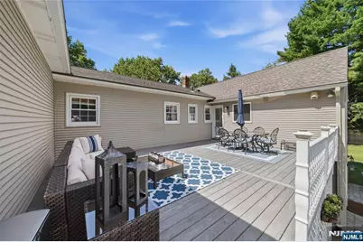 19 Robin Road, Mahwah, NJ 07430 - Photo 38