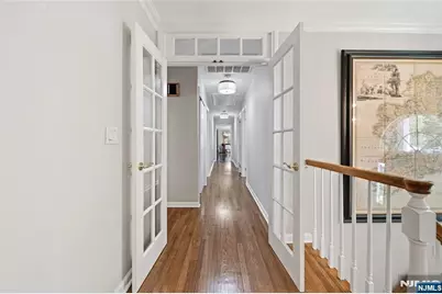 19 Robin Road, Mahwah, NJ 07430 - Photo 16