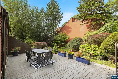 53 Hidden Ledge Road, Englewood, NJ 07631 - Photo 6