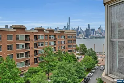 22 Ave At Port Imperial 512 #512, West New York, NJ 07093 - Photo 2