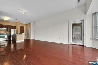 22 Ave At Port Imperial 512 #512, West New York, NJ 07093 - Photo 8