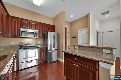 22 Ave At Port Imperial 512 #512, West New York, NJ 07093 - Photo 12