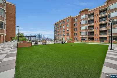 22 Ave At Port Imperial 512 #512, West New York, NJ 07093 - Photo 28