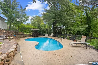 415 Lincoln Avenue, Glen Rock, NJ 07452 - Photo 46