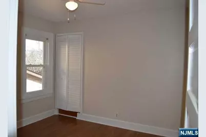 217 Tontine Avenue 2 #2, Lyndhurst Township, NJ 07071 - Photo 14