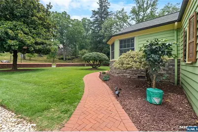 950 Belvidere, Plainfield, NJ 07060 - Photo 6