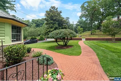 950 Belvidere, Plainfield, NJ 07060 - Photo 12