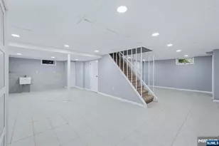 161 Brookdale St, Maywood, NJ 07607 - Photo 28