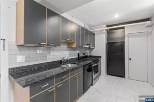 50 Reservoir Ave B1, Jersey City, NJ 07307 - Photo 6