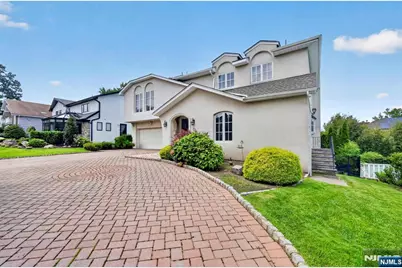 280 Ash Street, Englewood Cliffs, NJ 07632 - Photo 1