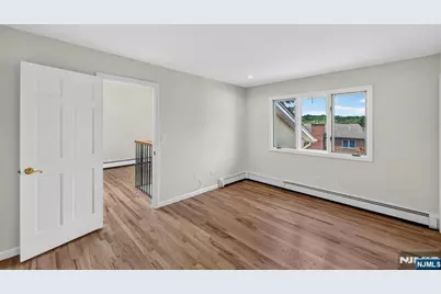 280 Ash Street, Englewood Cliffs, NJ 07632 - Photo 30