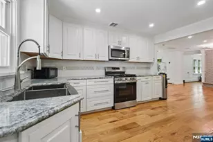 72 Sparrowbush Rd, Upper Saddle River, NJ 07458 - Photo 10