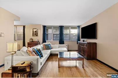 6040 Boulevard East Ma #MA, West New York, NJ 07093 - Photo 4
