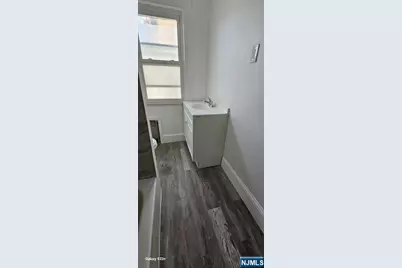 212 3rd Street, Newark, NJ 07107 - Photo 2