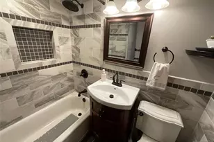 321 Thomas Ave, Lyndhurst Township, NJ 07071 - Photo 16