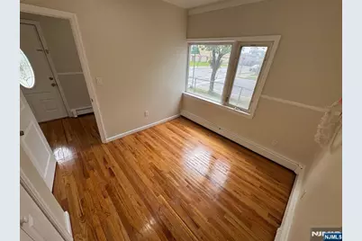 118 Palisade Avenue, Garfield, NJ 07026 - Photo 6