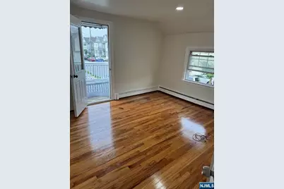 118 Palisade Avenue, Garfield, NJ 07026 - Photo 8