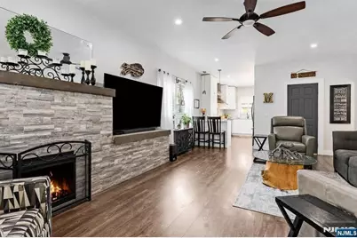 22 William Street, North Arlington, NJ 07031 - Photo 2