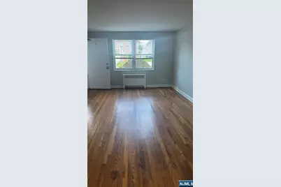 300 Terrace Avenue A #A, Hasbrouck Heights, NJ 07604 - Photo 6