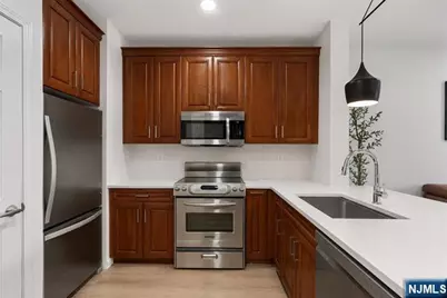 24 Ave At Port Imperial 205 #205, West New York, NJ 07093 - Photo 2